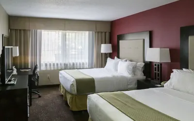 Photo 2 - Holiday Inn Express Big Rapids by IHG