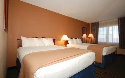 Photo 5 - Magnuson Hotel Red Baron