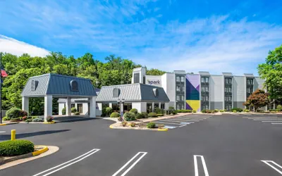 Photo 2 - Spark by Hilton Staunton