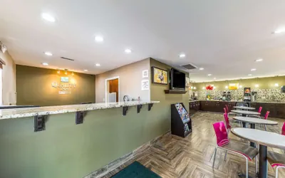 Photo 4 - Quality Inn Glenpool - Tulsa