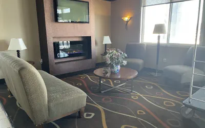 Photo 4 - Comfort Inn Dunmore - Scranton East