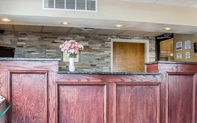 Photo 3 - Comfort Inn Dunmore - Scranton East