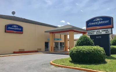 Photo 2 - Howard Johnson by Wyndham Virginia Beach