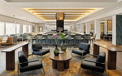 Photo 2 - Oshkosh Marriott Waterfront Hotel & Convention Center