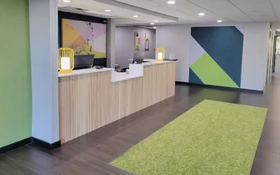 Photo 3 - Spark by Hilton Green Bay