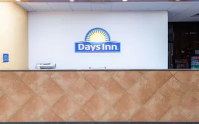 Photo 3 - Days Inn by Wyndham Altus