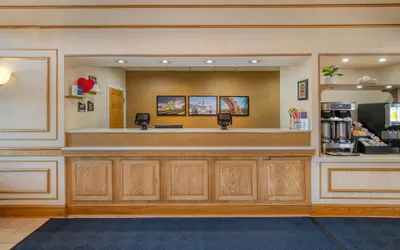 Photo 4 - Best Western Fredericksburg