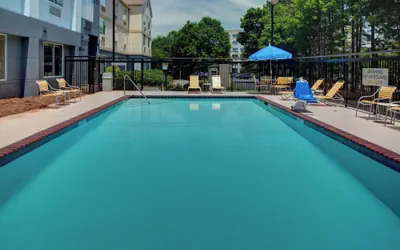 Photo 2 - Fairfield Inn & Suites by Marriott Atlanta Alpharetta