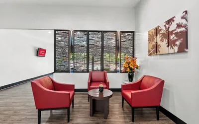Photo 4 - Red Roof Inn Sanford