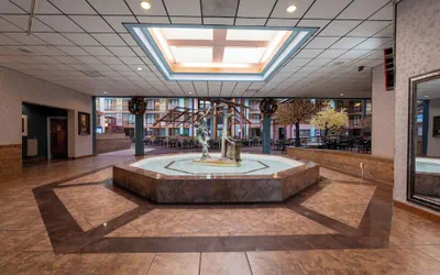 Photo 3 - MCM Grande Hotel FunDome Odessa
