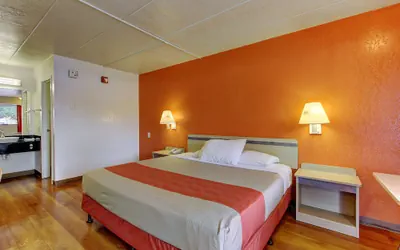 Photo 4 - Motel 6 York, PA