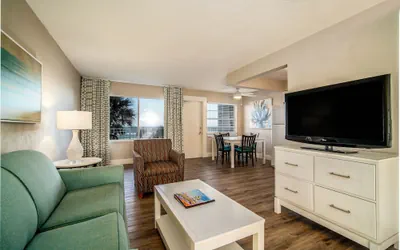 Photo 4 - Perry's Ocean Edge Resort