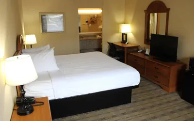 Photo 2 - Rodeway Inn