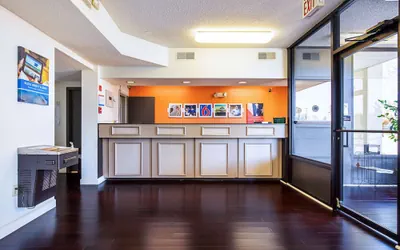 Photo 3 - Motel 6 Covington, TN