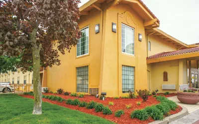 La Quinta Inn by Wyndham Moline Airport