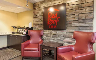 Photo 3 - Red Roof Inn Lansing West - MSU