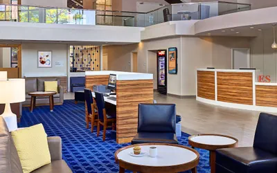 Photo 4 - Sonesta Simply Suites Memphis East Poplar Pike ​