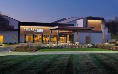 Photo 2 - Courtyard by Marriott Indianapolis Castleton