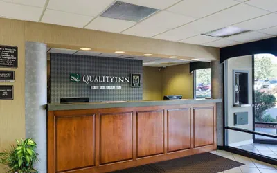 Photo 3 - Quality Inn Troutville - Roanoke North