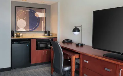 Photo 5 - Courtyard by Marriott New Carrollton