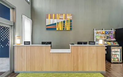 Photo 3 - Spark by Hilton Portland Airport Maine Mall