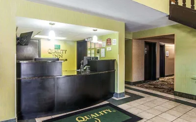 Photo 4 - Quality Inn Sweetwater West