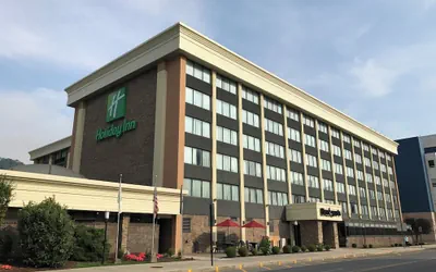 Photo 2 - Holiday Inn Johnstown Downtown by IHG