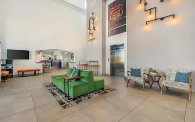 Photo 5 - Best Western Plus King's Inn & Suites