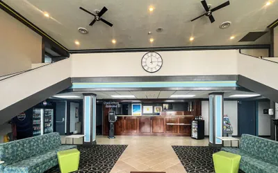 Photo 3 - Studio 6 Suites Fremont, OH
