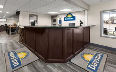 Photo 3 - Days Inn by Wyndham Pierre