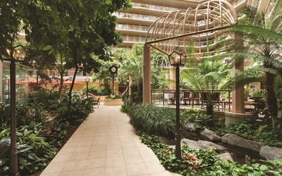 Photo 3 - Embassy Suites Hotel Birmingham
