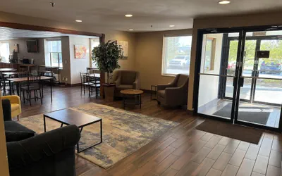 Photo 3 - Wingate by Wyndham Utica