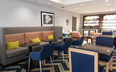Photo 5 - Hampton Inn Atlanta/Peachtree City