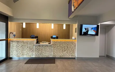 Photo 3 - Comfort Inn & Suites Clemson - University Area