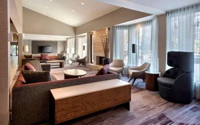 Photo 3 - Sonesta Select Boston Milford