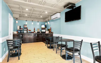 Photo 5 - SureStay by Best Western San Francisco Marina District