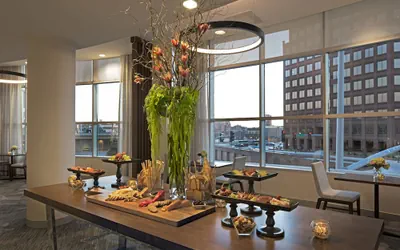 Photo 5 - Kansas City Marriott Country Club Plaza