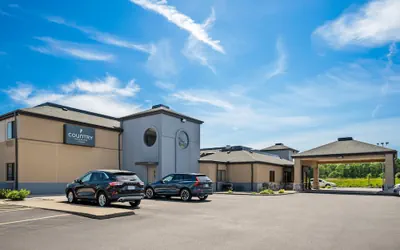 Country Inn & Suites by Radisson, Muskegon, MI