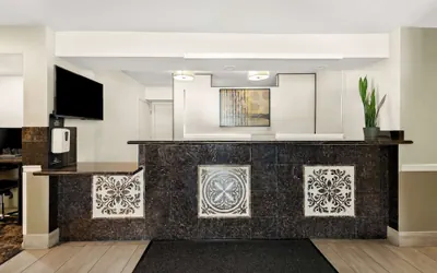 Photo 5 - Best Western Executive Inn