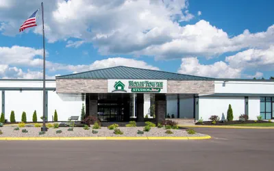 HomeTowne Studios by Red Roof & Conference Center Cortland