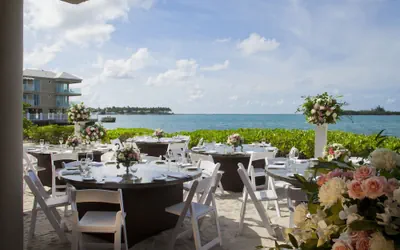 Photo 3 - Pier House Resort & Spa