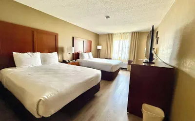 Photo 2 - Comfort Inn Gurnee near Six Flags