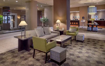 Photo 5 - DoubleTree by Hilton St. Louis - Westport