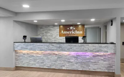 Photo 3 - AmericInn by Wyndham Reedsburg