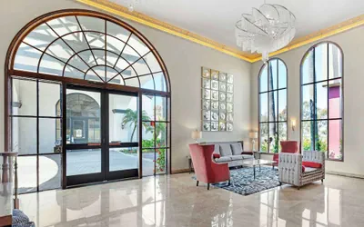 Photo 4 - Best Western Plus Newport Mesa Inn