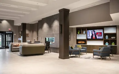 Photo 4 - West Des Moines Marriott