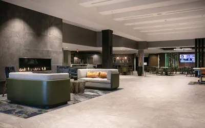 Photo 5 - West Des Moines Marriott
