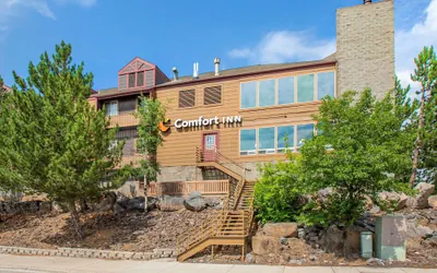 Photo 2 - Comfort Inn Flagstaff South I-17