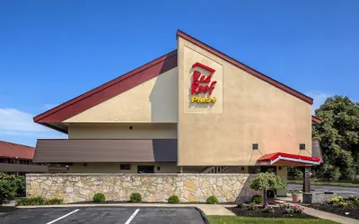 Photo 2 - Red Roof Inn PLUS+ Boston - Framingham