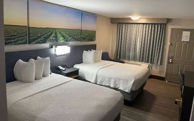 Photo 2 - Days Inn by Wyndham Ruston LA